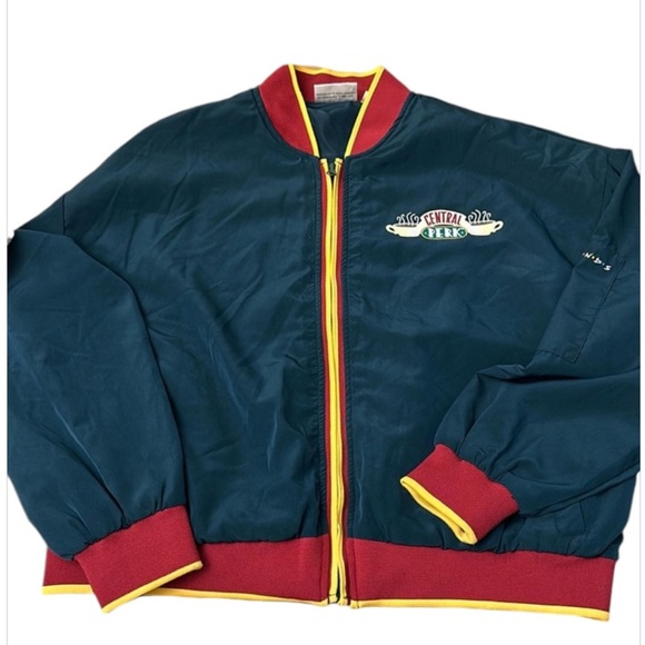 FRIENDS ⭐️ Central Perk jacket